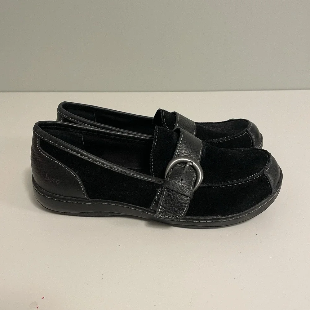 Born‎ b.o.c Womens Erna Loafers Size 7M Black Suede Slip On Flat Shoes Buckles